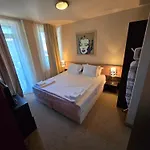 Next To The Lift Apartment
